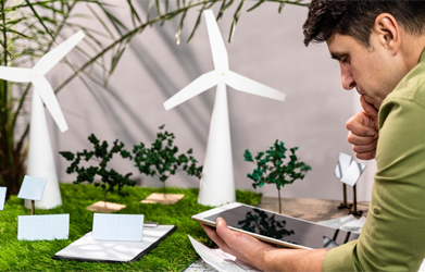 mixed vegetable salad in a mason jar. 